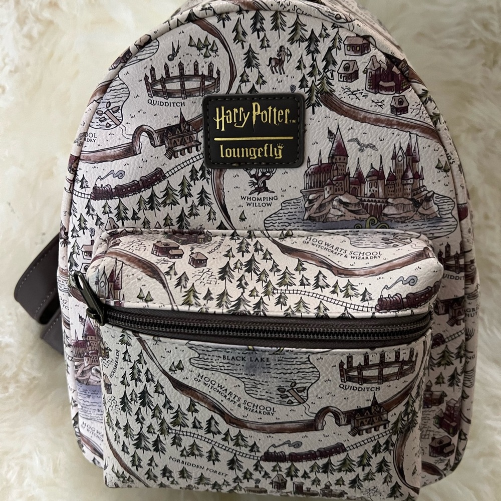 Loungefly HARRY POTTER Map Backpack purse - Cream and Brown.